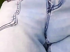 Huge ding-dong cumload jerking off outdoor fastened balls in jeans